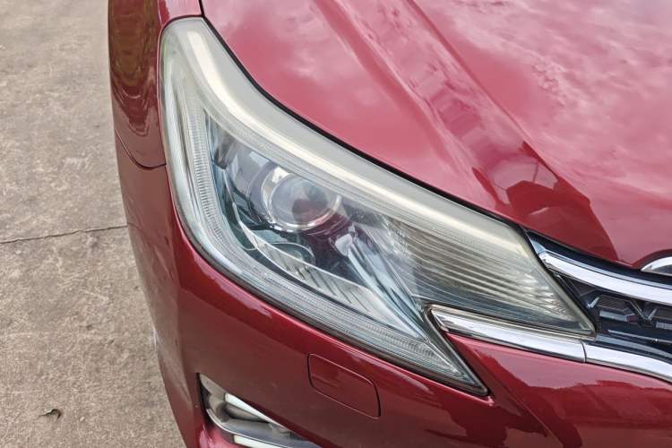 Used Toyota Reiz 2013 2.5V Shangrui Edition Right Front Headlight
