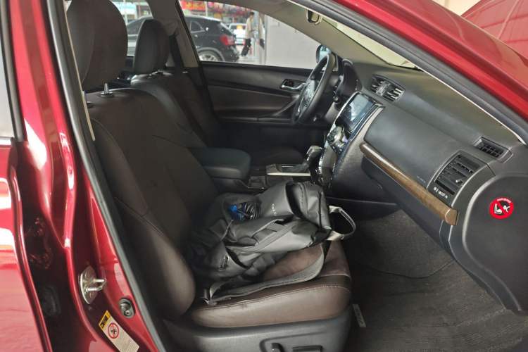 Used Toyota Reiz 2013 2.5V Shangrui Edition Right Front Seat