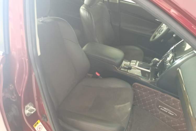 Used Toyota Reiz 2013 2.5V Shangrui Edition Right Front Seat