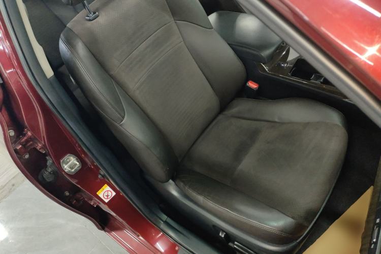 Used Toyota Reiz 2013 2.5V Shangrui Edition Right Front Seat
