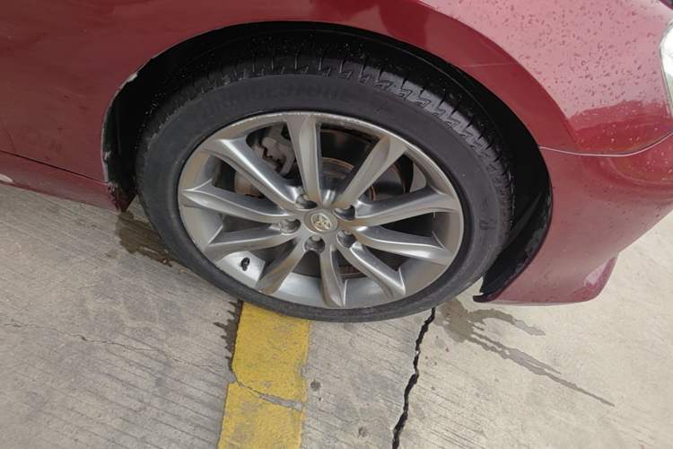 Used Toyota Reiz 2013 2.5V Shangrui Edition Right Front Wheel Hub