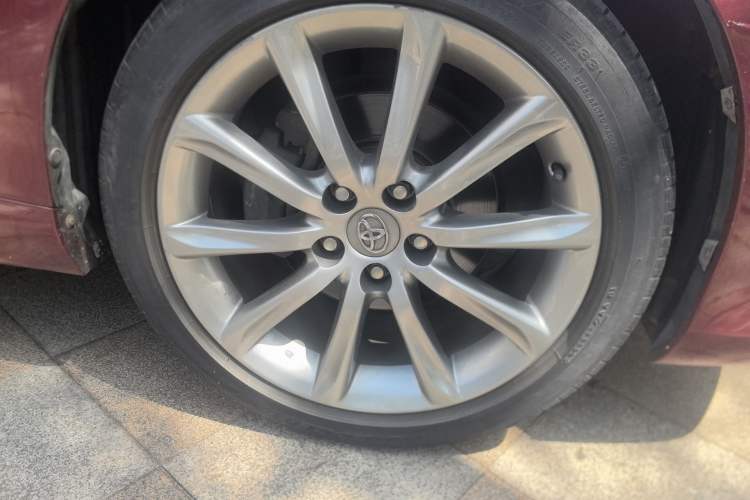Used Toyota Reiz 2013 2.5V Shangrui Edition Right Front Wheel Hub
