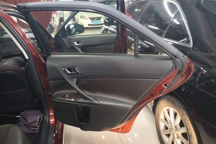 Used Toyota Reiz 2013 2.5V Shangrui Edition Right Rear Door Interior
