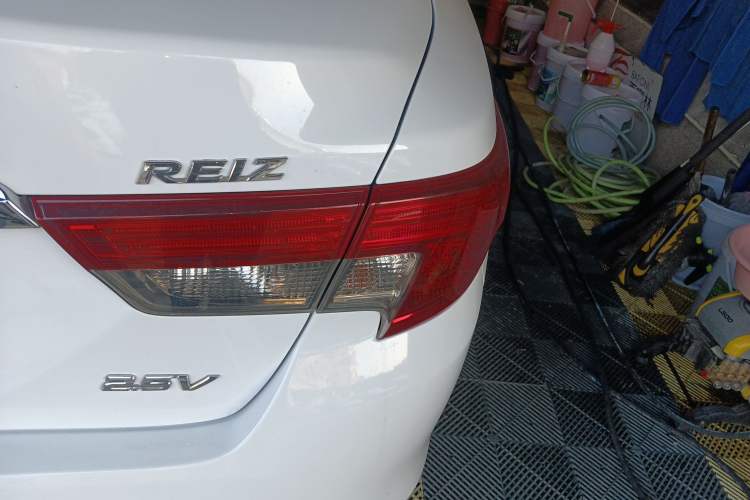 Used Toyota Reiz 2013 2.5V Elite Edition Right Rear Taillight