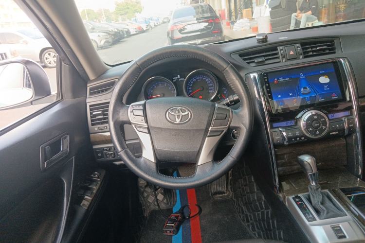 Used Toyota Reiz 2013 2.5V Elite Edition Steering Wheel
