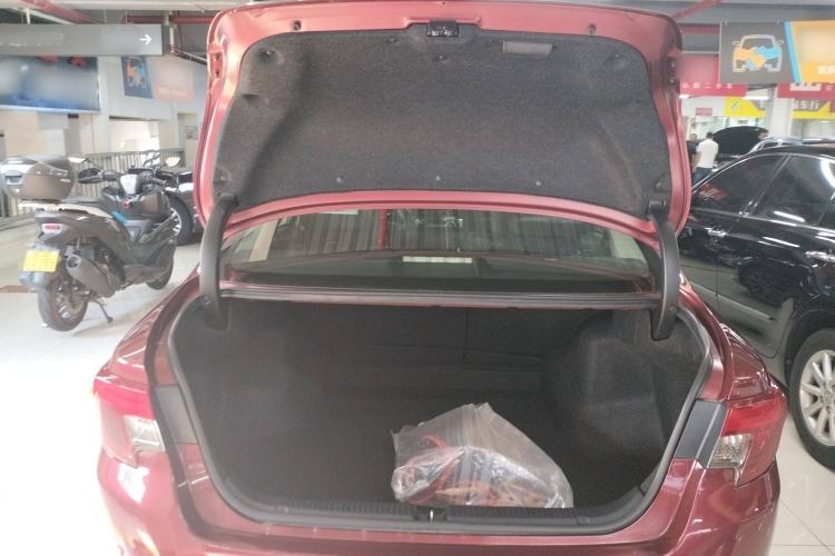 Used Toyota Reiz 2013 2.5V Shangrui Edition Trunk