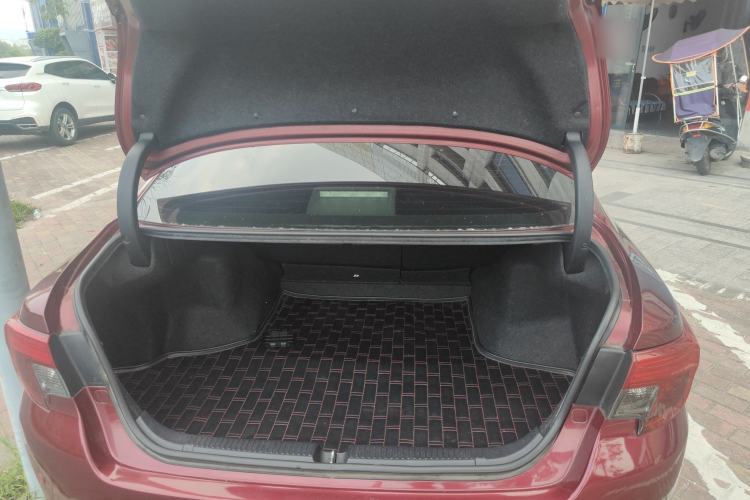 Used Toyota Reiz 2013 2.5V Shangrui Navigation Edition Trunk