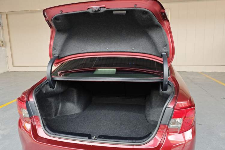 Used Toyota Reiz 2013 2.5V Shangrui Edition Trunk