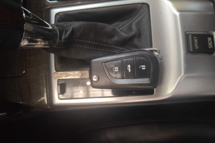 Used Toyota Reiz 2013 2.5S Elite Edition Vehicle Key