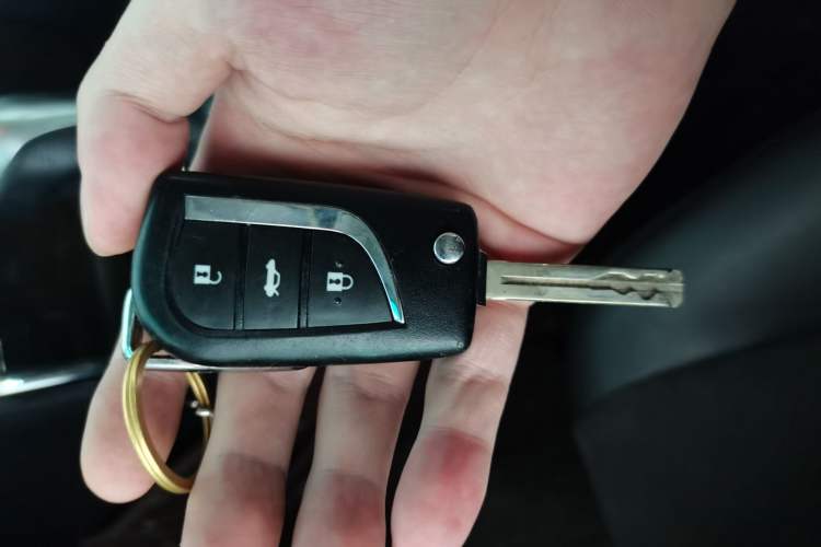 Used Toyota Reiz 2013 2.5V Shangrui Edition Vehicle Key
