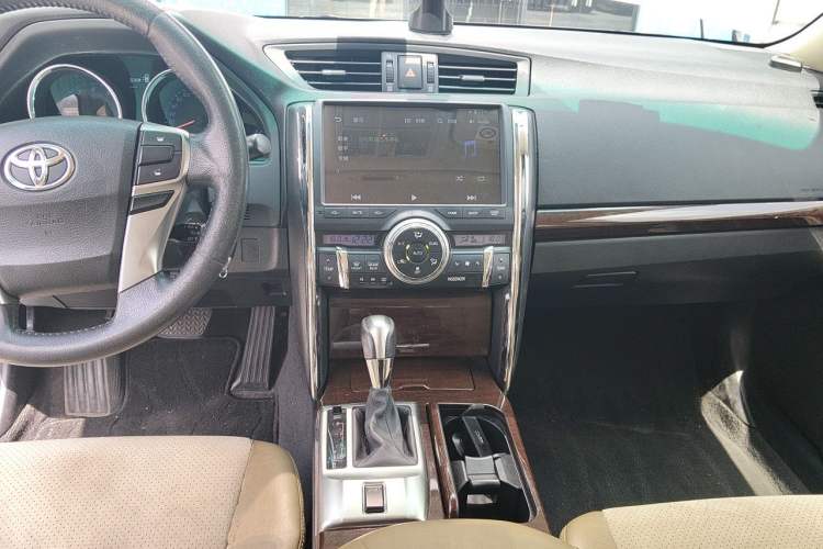 Used Toyota Reiz 2013 2.5V Shangrui Edition Audio And AC Panel