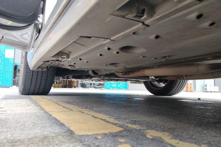 Used Toyota Reiz 2013 2.5V Shangrui Edition Chassis Front Left