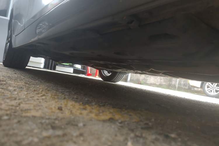 Used Toyota Reiz 2013 2.5S Elite Edition Chassis Front Right
