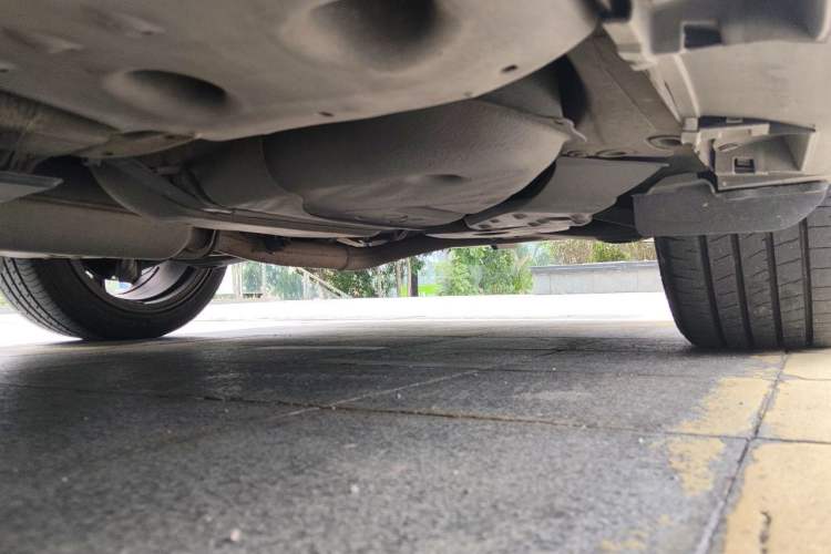 Used Toyota Reiz 2013 2.5V Shangrui Edition Chassis Rear Left