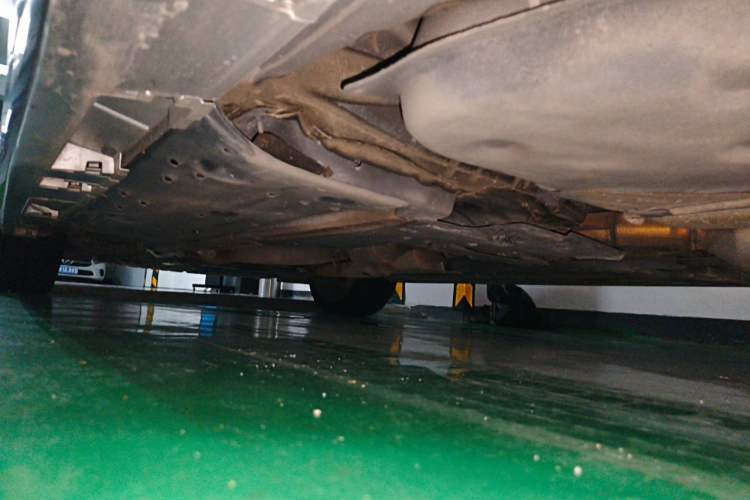 Used Toyota Reiz 2013 2.5V Shangrui Edition Chassis Rear Left