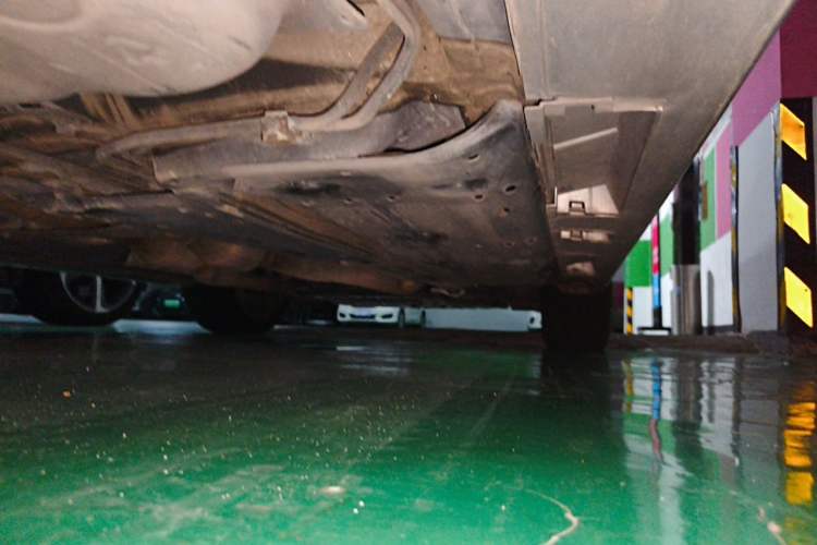 Used Toyota Reiz 2013 2.5V Shangrui Edition Chassis Rear Right