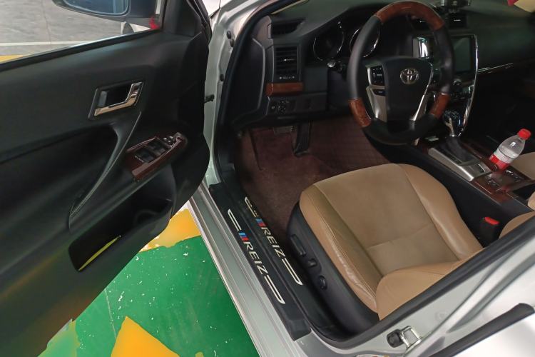 Used Toyota Reiz 2013 2.5V Shangrui Edition Driver Seat