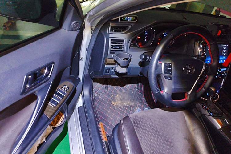 Used Toyota Reiz 2013 2.5V Shangrui Edition Driver Seat