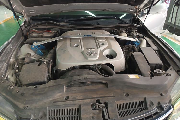 Used Toyota Reiz 2013 2.5V Shangrui Edition Engine Bay
