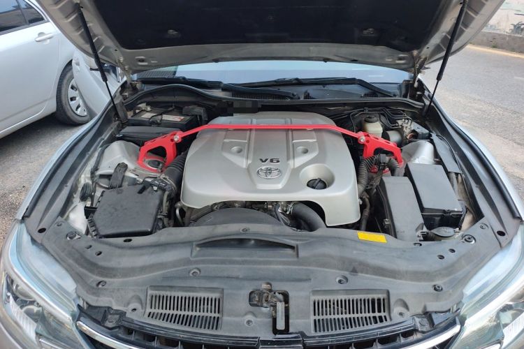 Used Toyota Reiz 2013 2.5V Shangrui Edition Engine Bay