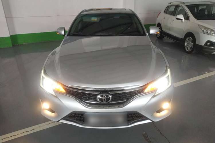 Used Toyota Reiz 2013 2.5V Shangrui Edition Front