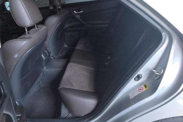 Used Toyota Reiz 2013 2.5V Shangrui Edition Interior 1
