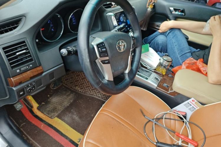 Used Toyota Reiz 2013 2.5V Shangrui Edition Left Front Seat