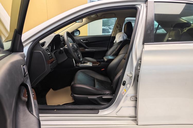 Used Toyota Reiz 2013 2.5S Elite Edition Left Front Seat