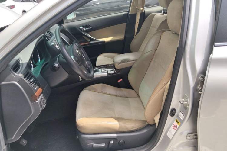 Used Toyota Reiz 2013 2.5V Shangrui Edition Left Front Seat