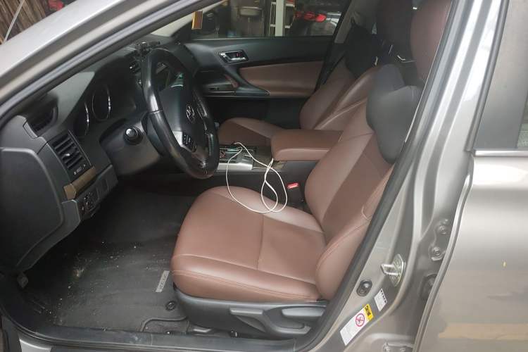 Used Toyota Reiz 2013 2.5S Elite Edition Left Front Seat