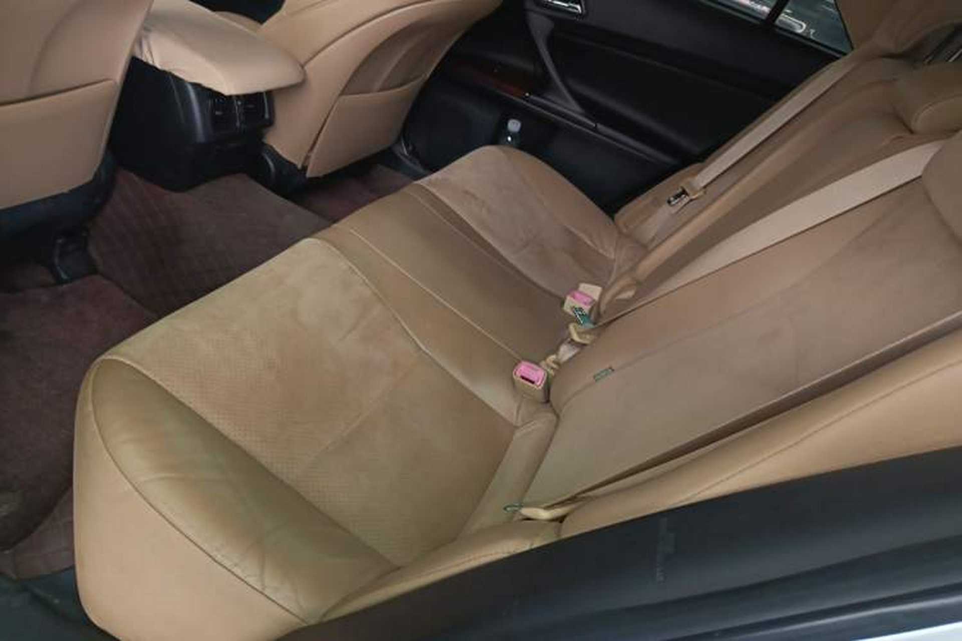 Used Toyota Reiz 2013 2.5V Shangrui Edition Left Rear Seat