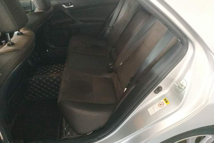 Used Toyota Reiz 2013 2.5V Shangrui Edition Left Rear Seat