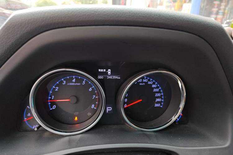Used Toyota Reiz 2013 2.5V Shangrui Edition Odometer Close Up
