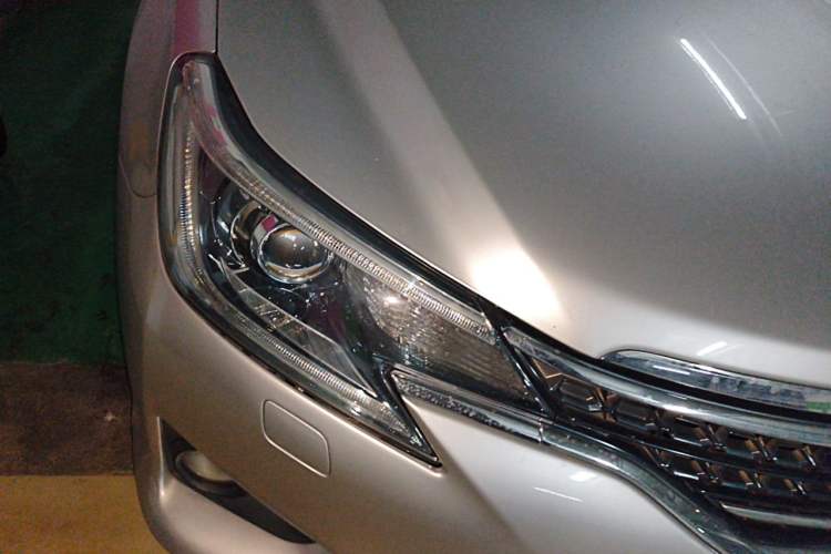Used Toyota Reiz 2013 2.5V Shangrui Edition Right Front Headlight