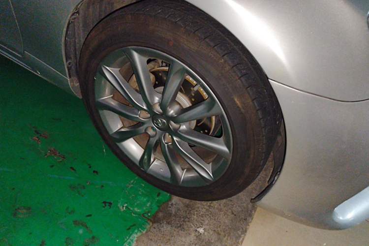 Used Toyota Reiz 2013 2.5V Shangrui Edition Right Front Wheel Hub