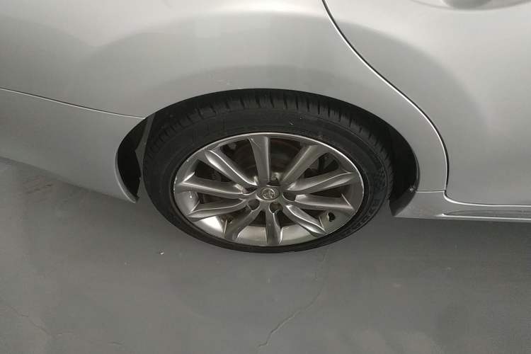 Used Toyota Reiz 2013 2.5V Shangrui Edition Right Rear Wheel Hub