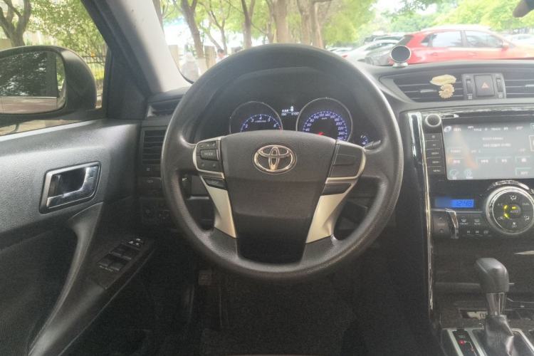 Used Toyota Reiz 2013 2.5S Elite Edition Steering Wheel