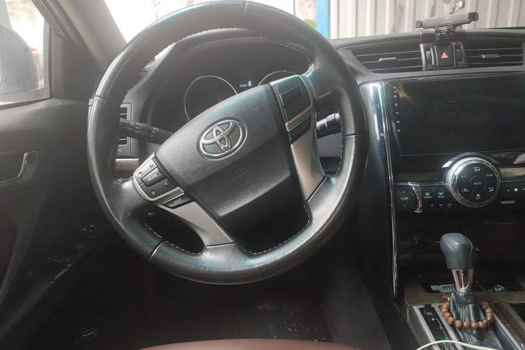 Used Toyota Reiz 2013 2.5S Elite Edition Steering Wheel