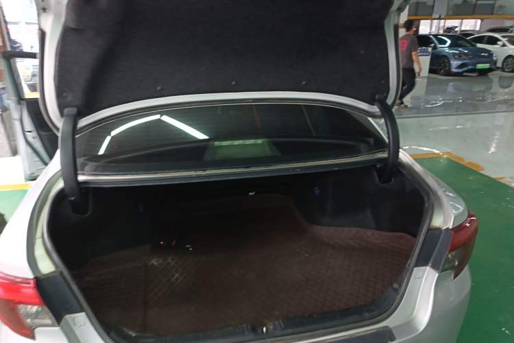 Used Toyota Reiz 2013 2.5V Shangrui Edition Trunk