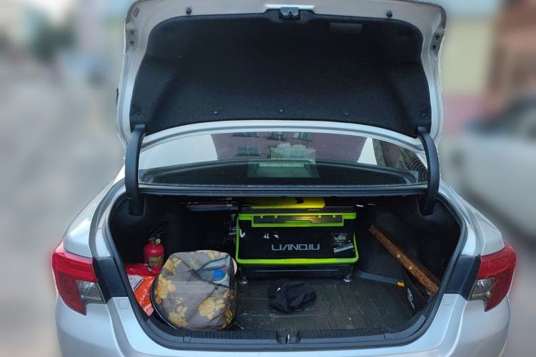 Used Toyota Reiz 2013 2.5V Shangrui Edition Trunk