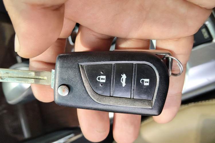 Used Toyota Reiz 2013 2.5V Shangrui Edition Vehicle Key