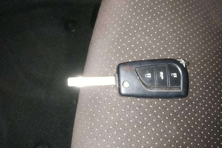 Used Toyota Reiz 2013 2.5V Shangrui Edition Vehicle Key