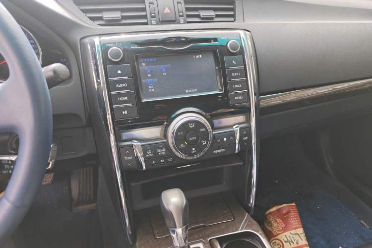 Used Toyota Reiz 2013 2.5V Shangrui Edition Audio And AC Panel
