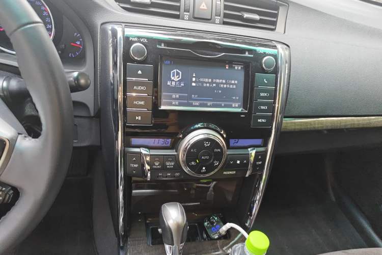 Used Toyota Reiz 2013 2.5V Shangrui Edition Audio And AC Panel