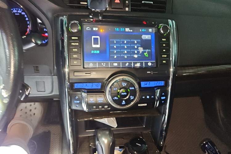 Used Toyota Reiz 2013 2.5V Shangrui Edition Audio And AC Panel
