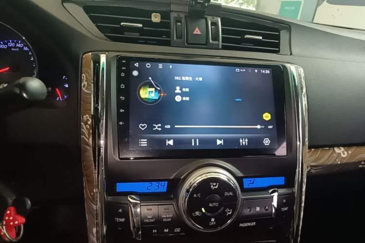 Used Toyota Reiz 2013 2.5V Shangrui Edition Audio And AC Panel
