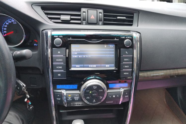 Used Toyota Reiz 2013 2.5V Shangrui Edition Audio And AC Panel