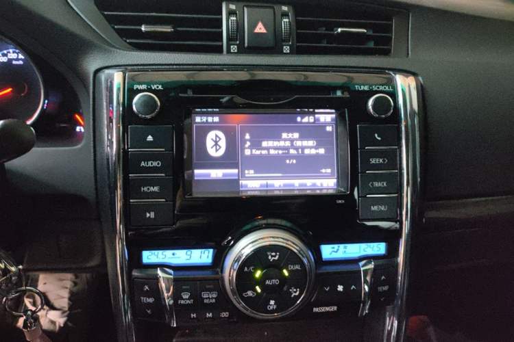 Used Toyota Reiz 2013 2.5V Shangrui Edition Audio And AC Panel