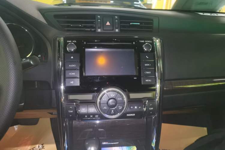 Used Toyota Reiz 2013 2.5V Shangrui Edition Audio And AC Panel