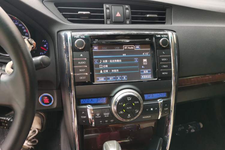 Used Toyota Reiz 2013 2.5V Shangrui Edition Audio And AC Panel